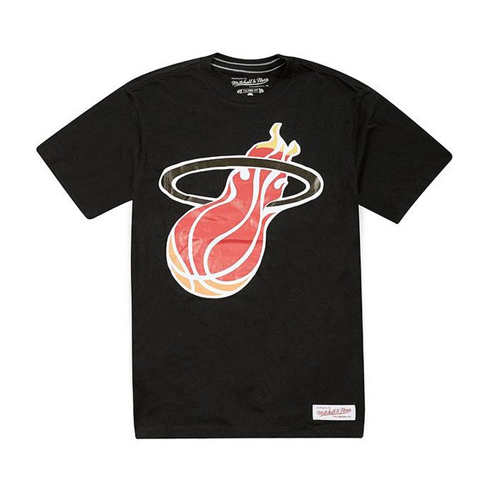Miami Heat Mitchell & Ness Team Logo Tailored T-Shirt (Team Logo MIAHEA)