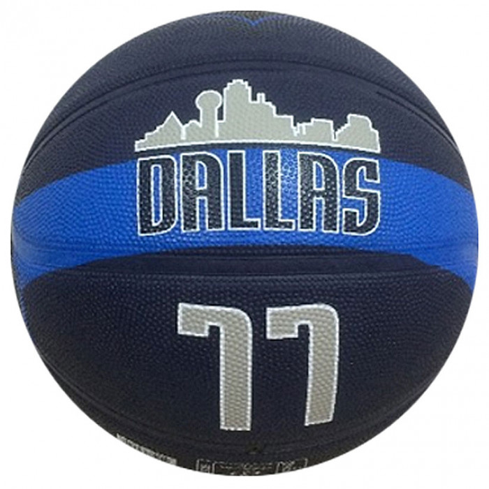 Luka Dončić 77 Dallas Mavericks Spalding pallone da basketball