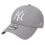 New York Yankees New Era 9FORTY League Essential Youth cappellino (10879075)