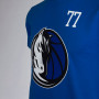 Luka Dončić 77 Dallas Mavericks Standing Tall T-Shirt 