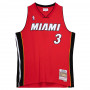 Dwyane Wade 3 Miami Heat 2005-06 Mitchell and Ness Swingman Alternate dres